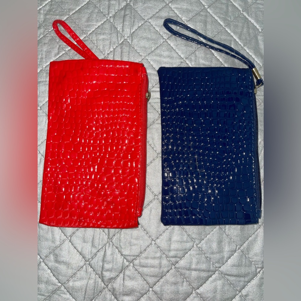 Blue and red small wrist strap purse